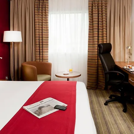 Paris - Marne La Vallee, An Ihg 4* ノワジー＝ル＝グラン